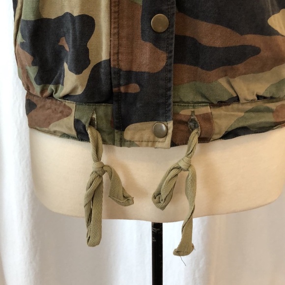 Lucky Brand Camo Utility Jacket. Size XS. - Picture 5 of 13